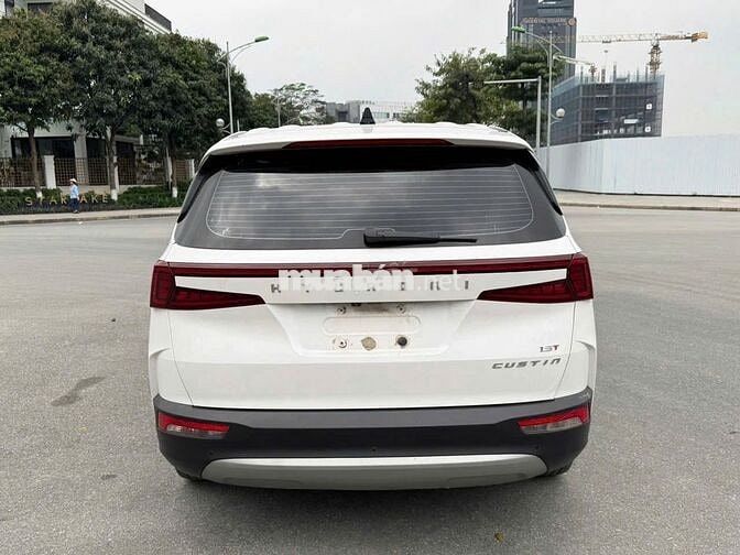 Hyundai Custin 1.5T tiêu chuẩn 2023 Trắng
