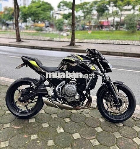 Kawasaki Z650 ABS Đen xanh đẹp mướt nguyên