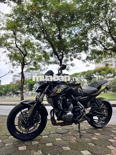 Kawasaki Z650 ABS Đen xanh đẹp mướt nguyên