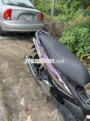 Yamaha Novo 5 Tự động Tím, Vàng cát