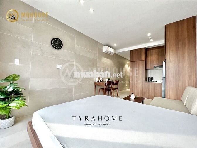 Căn hộ mới 100%, thang máy, gần Phạm Văn Đồng, Văn Lang, Emart.