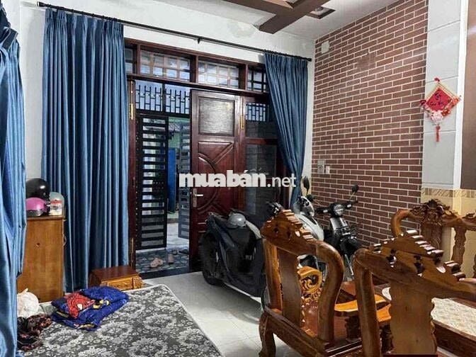 ĐẠI HẠ GIÁ CHỦ GIẢM CẢ TỶ NHÀ ĐẸP 3 MT 3TẦNG NGAY TRUNG TÂM TRƯỜNG THỌ