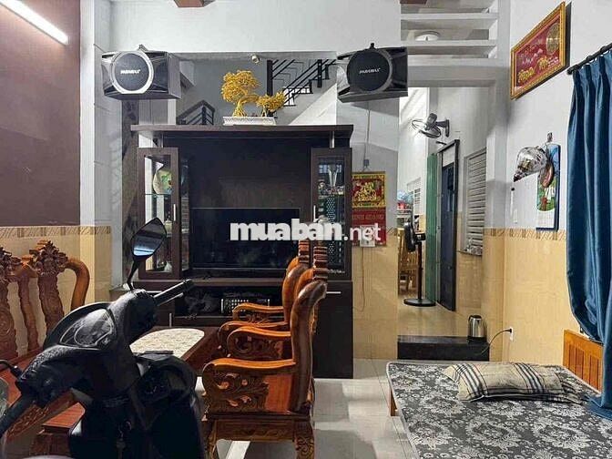 ĐẠI HẠ GIÁ CHỦ GIẢM CẢ TỶ NHÀ ĐẸP 3 MT 3TẦNG NGAY TRUNG TÂM TRƯỜNG THỌ