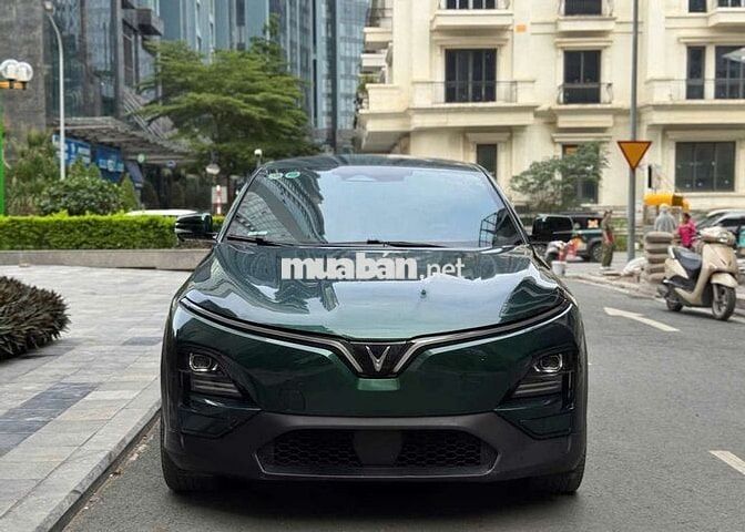 VinFast VF6 Plus 2025 Xanh rêu 19000 km