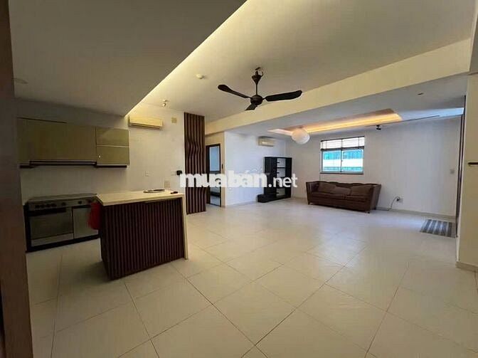 Cho thuê căn hộ 130m2, Cao ốc H2, view đẹp