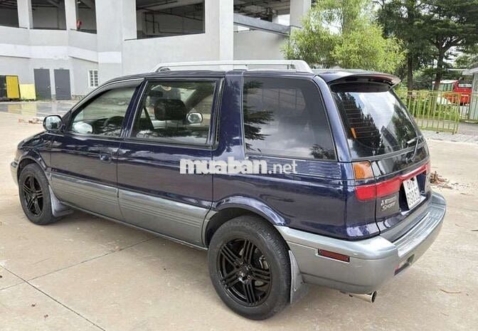 Mitsubishi Pajero 2005 Xanh 7 chỗ
