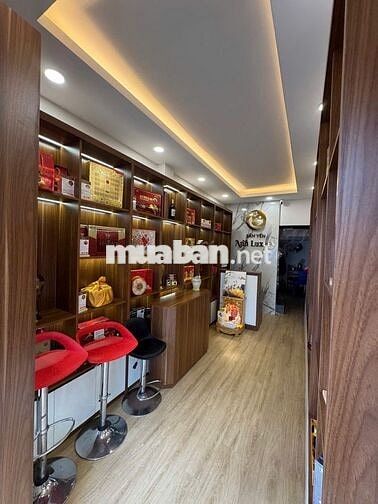 Cho thuê nhà mặt tiền đường Lý Thái Tổ