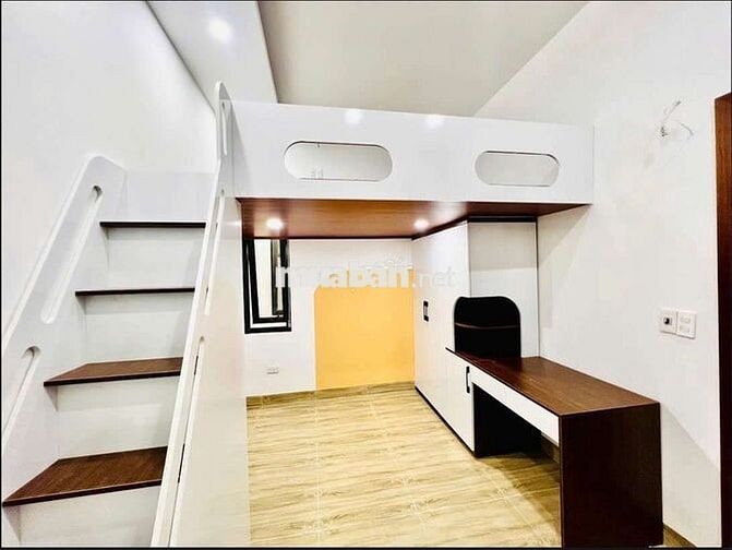 Cho Thuê Phòng Gác 30m2 - Full Nội Thất Mới - Đặng Thùy Trâm Gần VLU
