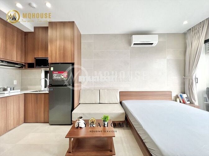 Căn hộ mới 100%, thang máy, gần Phạm Văn Đồng, Văn Lang, Emart.