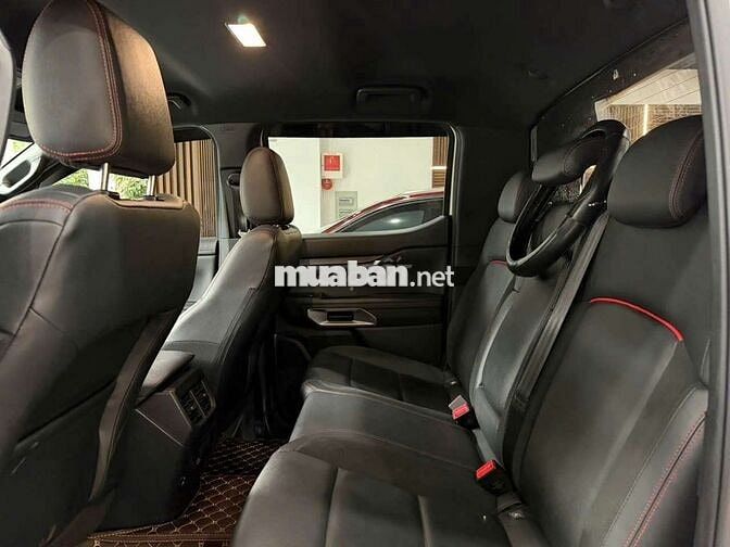 Ford Stormtrak 2025 2.0 Bi Turbo,màu trắng,1v7 km