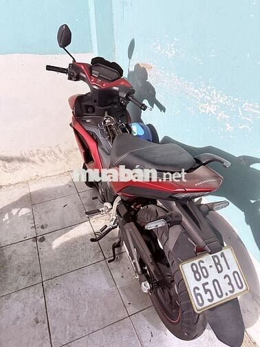 Honda Winner X Thể thao màu Đỏ