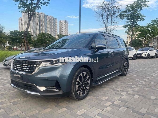 Kia Carnival Signature 2024  ful kịch máy Dầu
