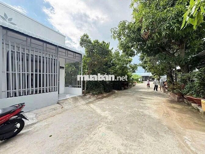 Nhà hẻm Đào Thị Kiểm, cách nhựa 150m, Tân Phú Trung, Củ Chi, 740tr