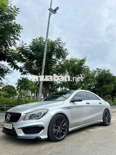 Mercedes-Benz CLA 250 Bạc 50000 km