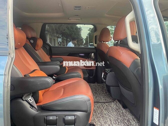 Kia Carnival Signature 2024  ful kịch máy Dầu