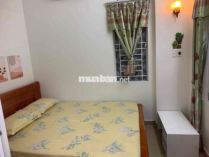Cho thuê nhà 3 tầng mặt tiền Bàu Làng gần Trần Cao Vân full nội thất