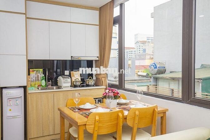 Cho thuê căn hộ dịch vụ 81 Linh Lang, nội thất mới, view siêu đẹp