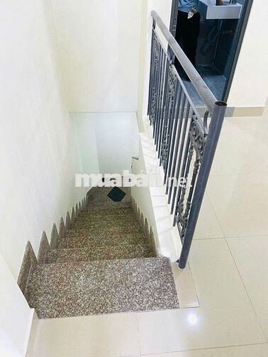 Q11 Ông Ích Khiêm - 3.55x8.6m nở hậu - 3 Tầng - Thuê 11Tr/Th - 5.4 Tỷ