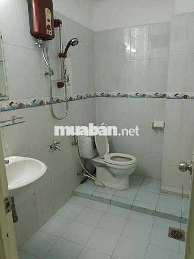 cho thuê nhà hxt 135/17 nguyễn hữu cảnh p22 quận bình thạnh