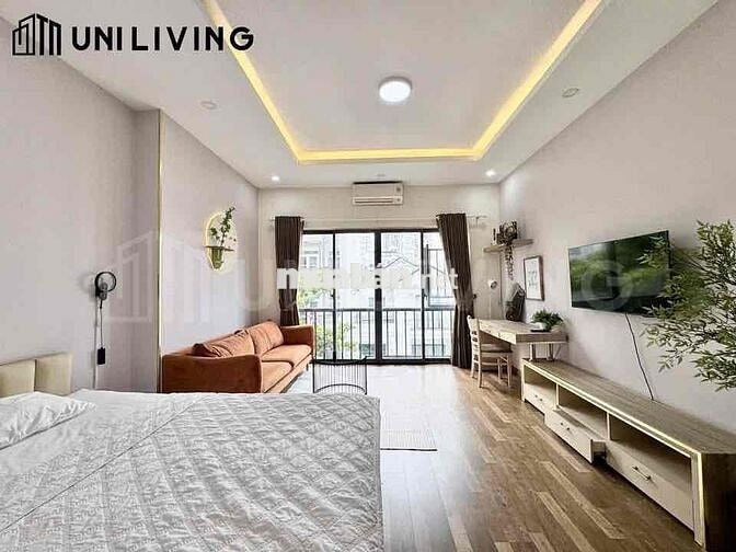 PHÒNG MỚI BAN CÔNG NGAY EMART PHAN HUY ÍCH