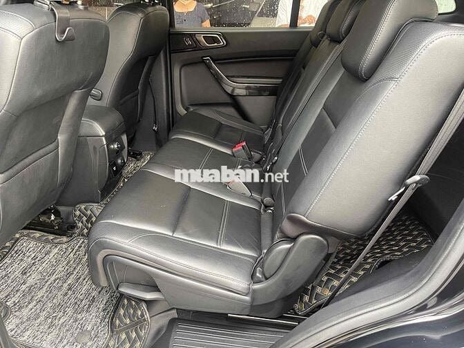 Ford Everest Titanium 4x2 2020 Đen 55000 km