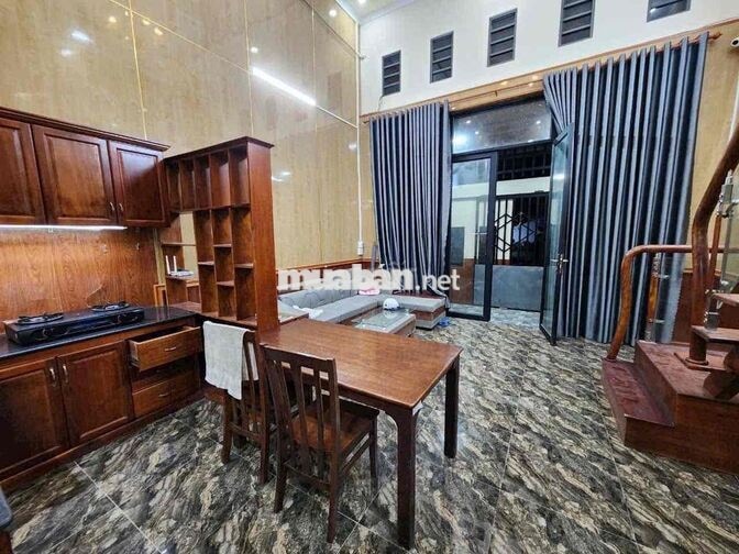 Nhà 3 phòng full nội thất kdc Đối Diện BV Nhi Đồng