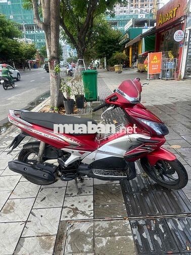 Honda Air Blade 2010 fi nguyên rin.