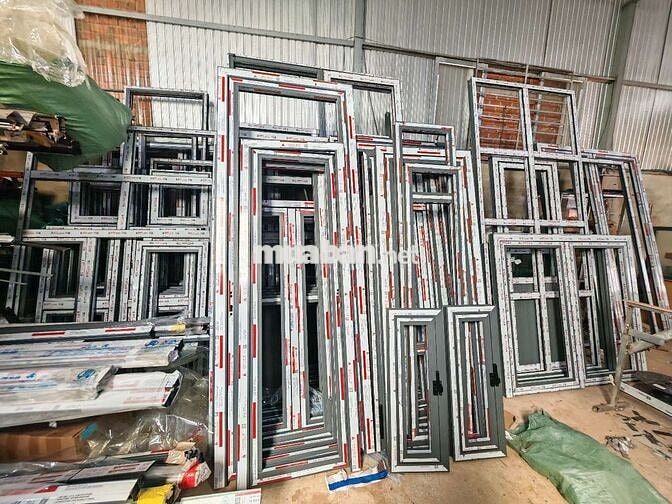 Tuyển 10 Phụ việc nhôm kính tại Buôn Ma Thuột 
