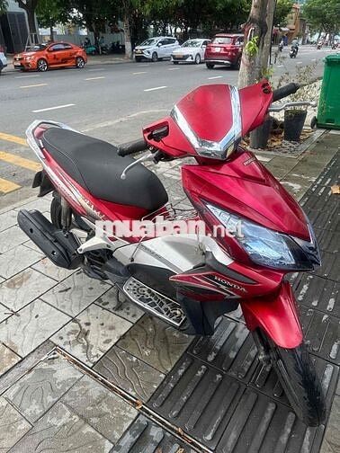 Honda Air Blade 2010 fi nguyên rin.