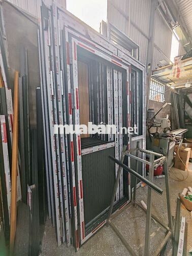 Tuyển 10 Phụ việc nhôm kính tại Buôn Ma Thuột 