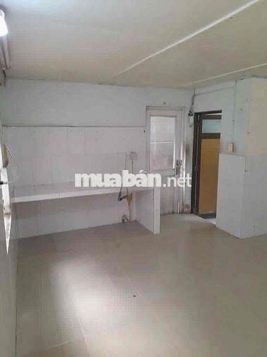Nguyên căn HXH thông Nguyễn Hồng Đào Tân Bình 7,5 triệu