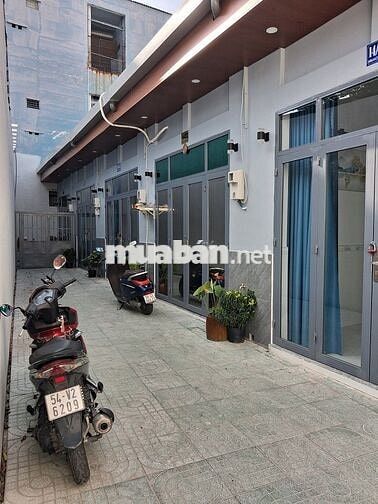 Nhà mới đúc lửng 3pn (4m x 10m) đg HT-43 gần khu cn-Tân thới Hiệp q12