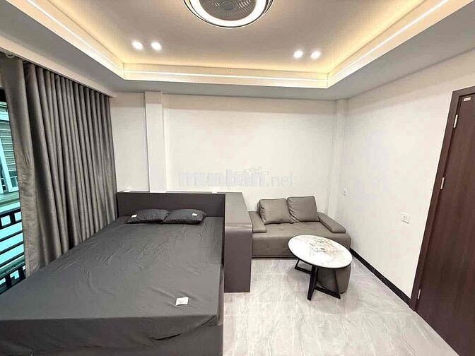 STUDIO FULL NỘI THẤT BAN CÔNG 30m2 NGAY TOÀ NHÀ VIETTEL