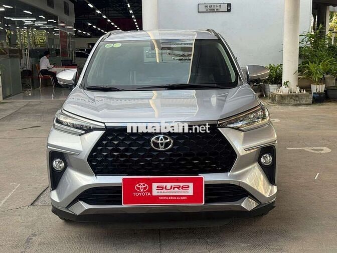 Toyota Veloz Cross Top 2025 Bạc 12.100 km