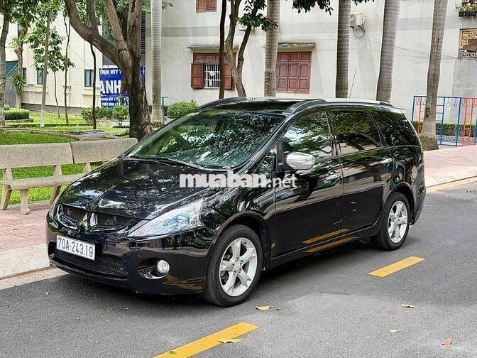 Mitsubishi Grandis 2008 AT chính chủ mua mới