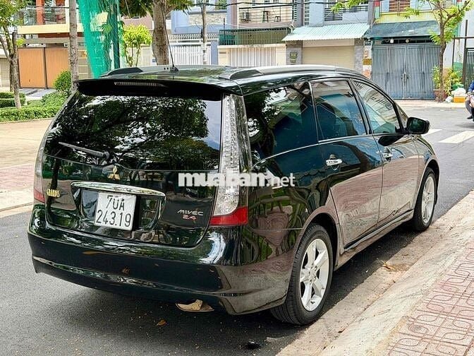 Mitsubishi Grandis 2008 AT chính chủ mua mới
