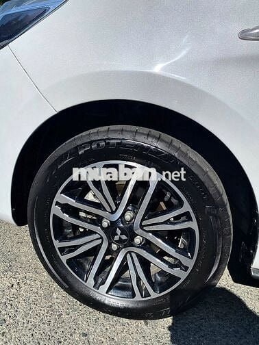 Mitsubishi Attrage 2025 1.2 MT Bảo hành Chính Hãng