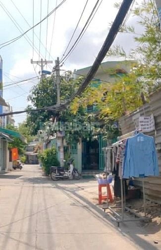 Đất 2 mặt tiền hẻm, sổ hồng chủ sẵn trên tay Huỳnh Tấn Phát, Nhà Bè