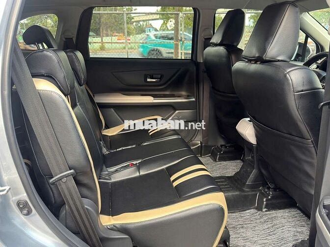 Toyota Veloz Cross Top 2025 Bạc 12.100 km