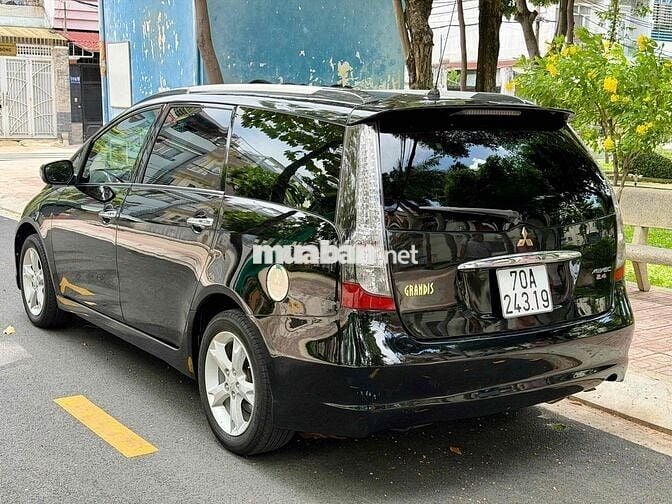 Mitsubishi Grandis 2008 AT chính chủ mua mới
