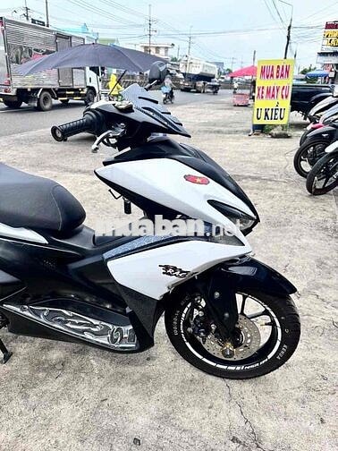 Yamaha NVX 125cc 2017 Trắng, Đen Smartkey