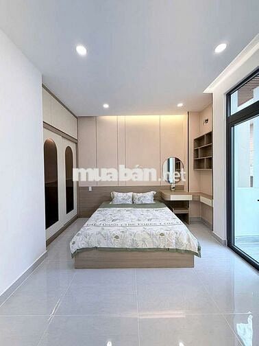 Bán Nhà 5 Tầng Âu Dương Lân P2 Q8,Full Nội Thất