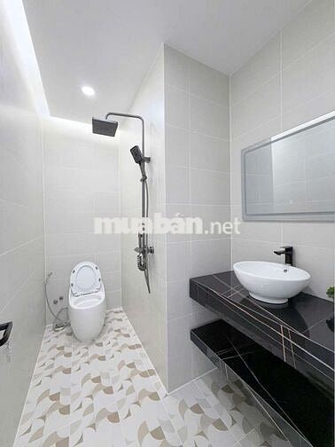 Bán Nhà 5 Tầng Âu Dương Lân P2 Q8,Full Nội Thất