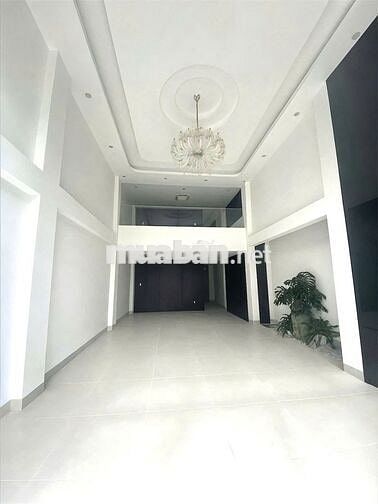 HOT! Nhà Đặng Văn Ngữ P10 PN - Thang Máy - DTSD 540m² - 30 Triệu