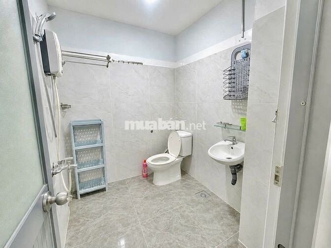 Cho thuê phòng trọ mặt tiền hẻm ôt
