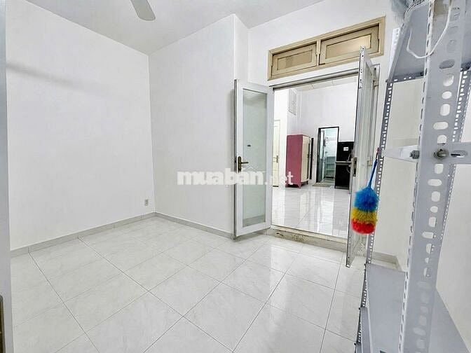 Cho thuê phòng trọ mặt tiền hẻm ôt