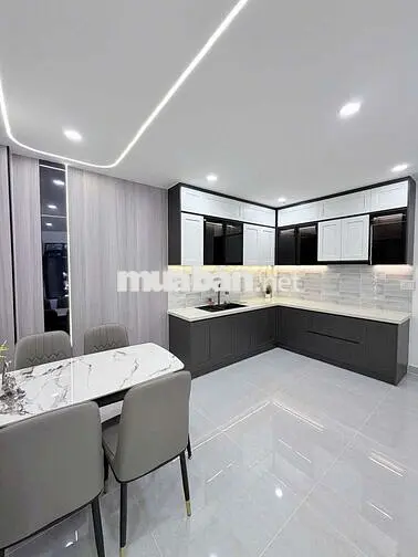 Bán Nhà 5 Tầng Âu Dương Lân P2 Q8,Full Nội Thất