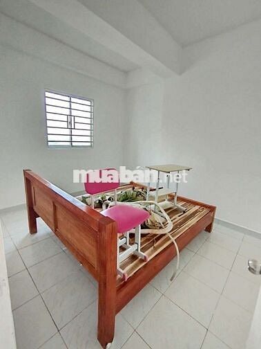 Bán căn hộ Lê Thành Tân Tạo 38,2m2 có nội thất 840tr bao phí 