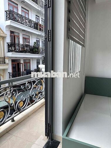 CĂN HỘ FULL NỘI THẤT CÓ BAN CÔNG TẠI TRUNG TÂM GÒ VẤP