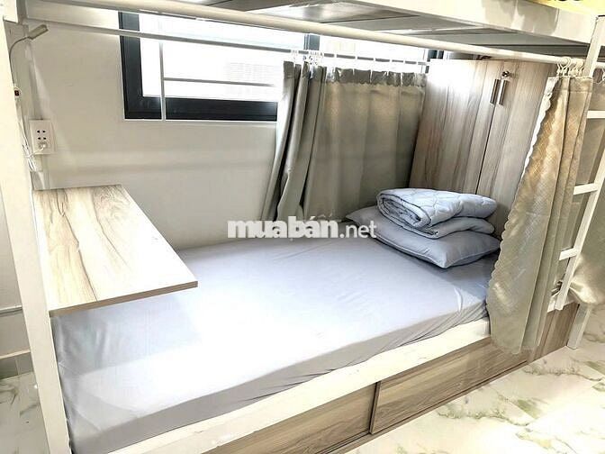 KTX full nội thất và Free tất cả chi phí chỉ 1tr8/tháng. 